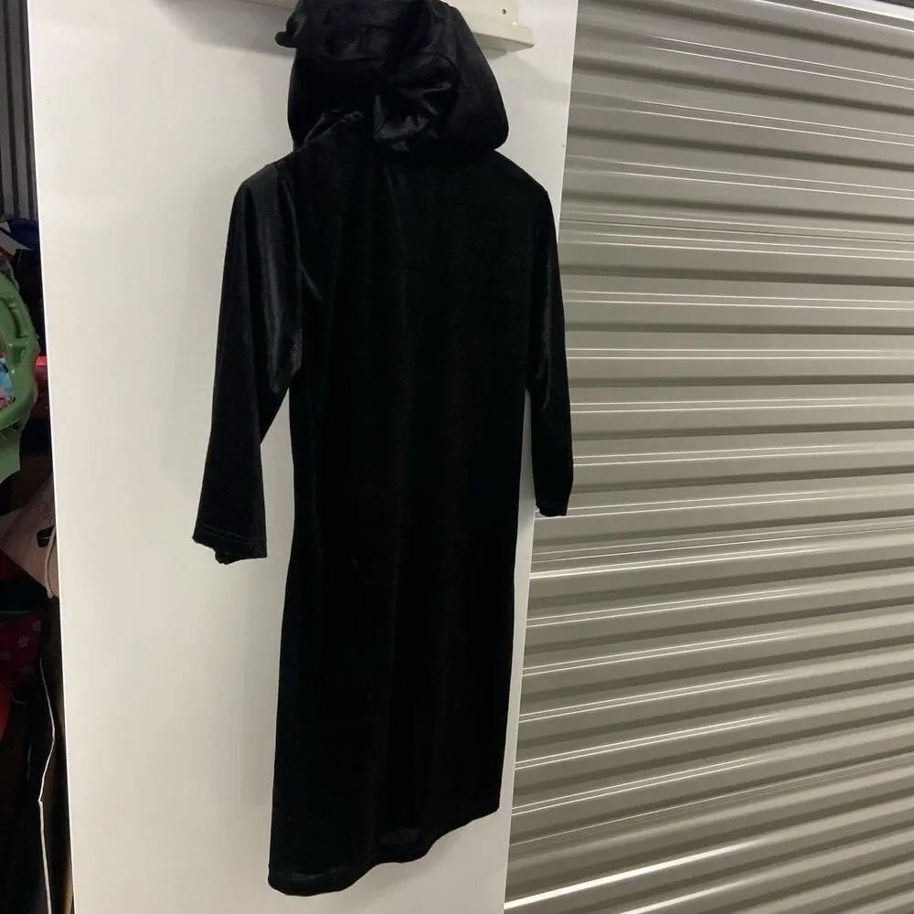 Rubies Harry Potter Gryffindor Kids Medium Plush VelvetCloak/Cape/ Robe - Picture 10 of 11